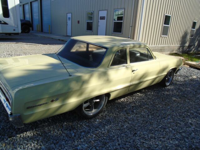 Chevrolet Biscayne 1964 image number 15