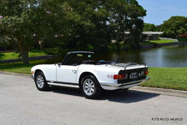 Triumph TR6 1974 image number 29