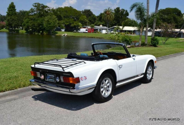 Triumph TR6 1974 image number 31