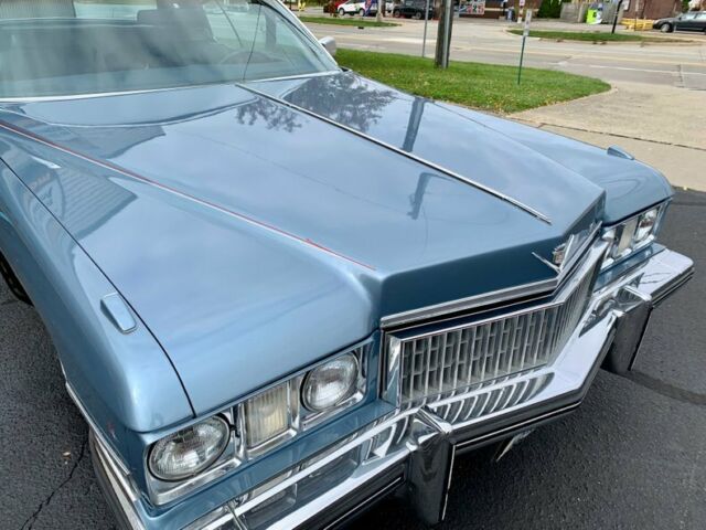 Cadillac DeVille 1973 image number 17