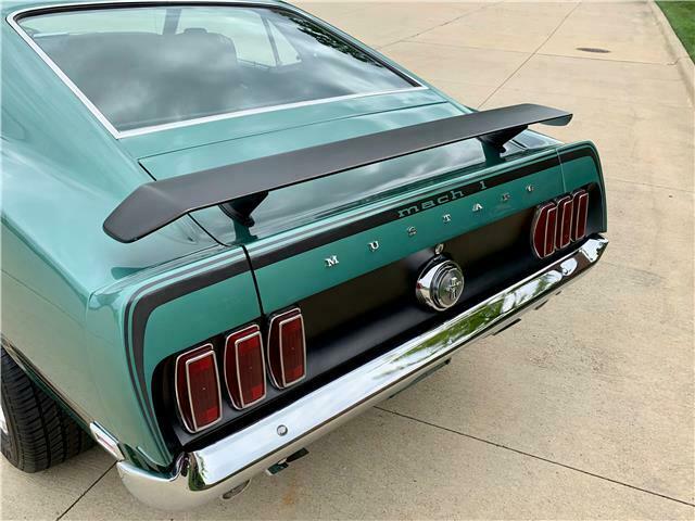 Ford Mustang 1969 image number 15