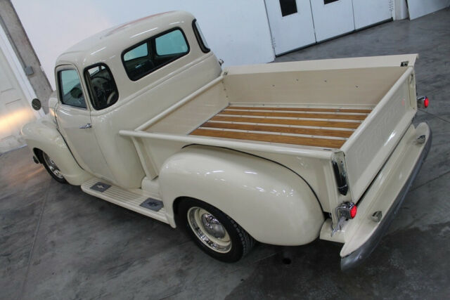 Chevrolet 3100 Pickup 1949 image number 5