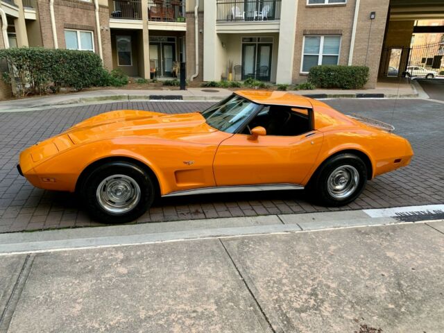 Chevrolet Corvette 1977 image number 0