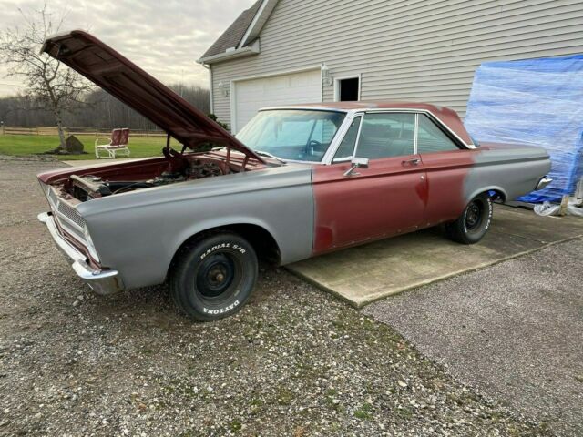 Plymouth Belvedere 1965 image number 0