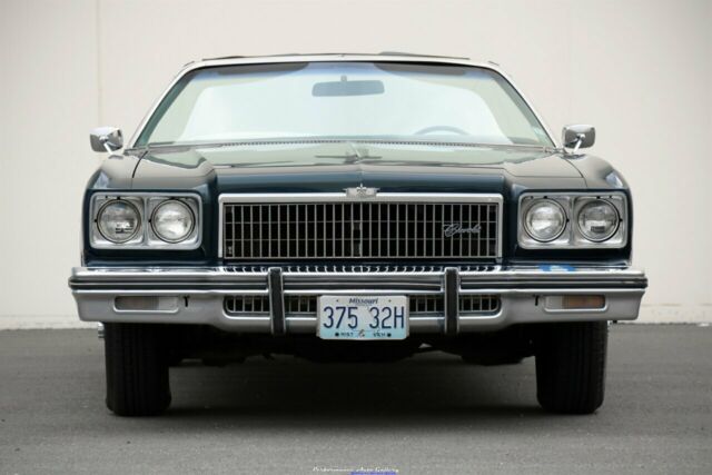 Chevrolet Caprice 1975 image number 15