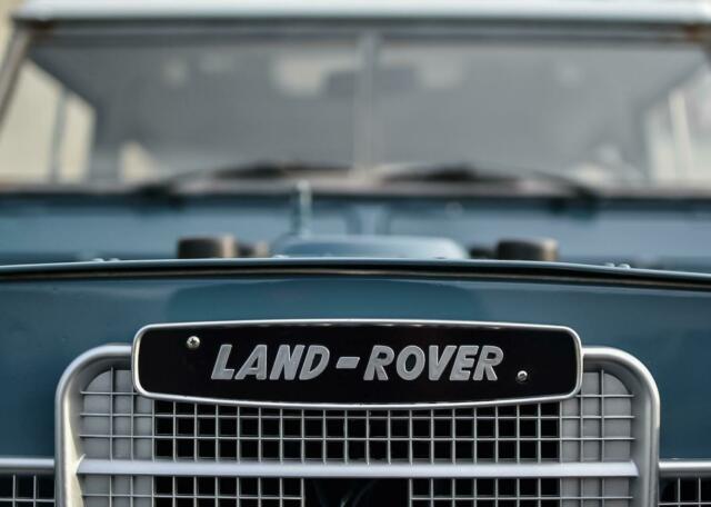 Land Rover Series III 1974 image number 10