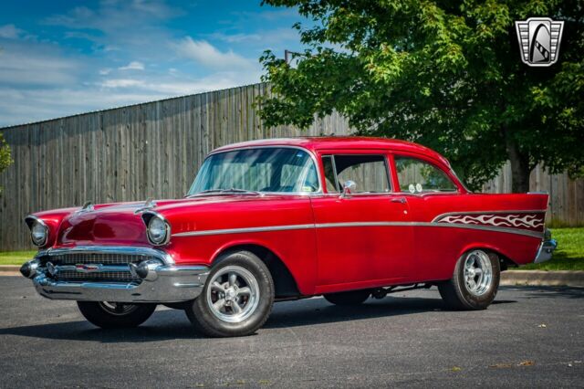 Chevrolet Bel Air/150/210 1957 image number 22