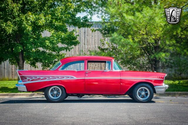 Chevrolet Bel Air/150/210 1957 image number 30