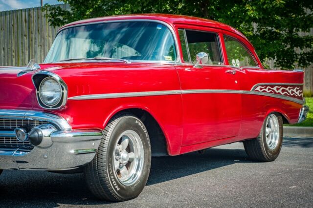 Chevrolet Bel Air/150/210 1957 image number 33