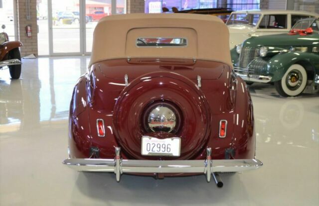 Lincoln Continental 1940 image number 8