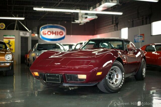 Chevrolet Corvette 1977 image number 18