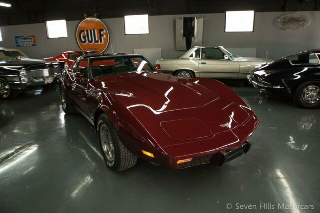 Chevrolet Corvette 1977 image number 22