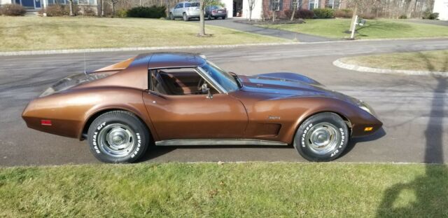 Chevrolet Corvette 1974 image number 29