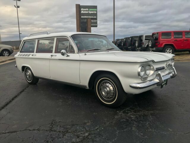 Chevrolet Corvair 1962 image number 0