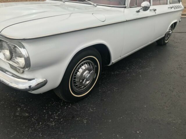 Chevrolet Corvair 1962 image number 11