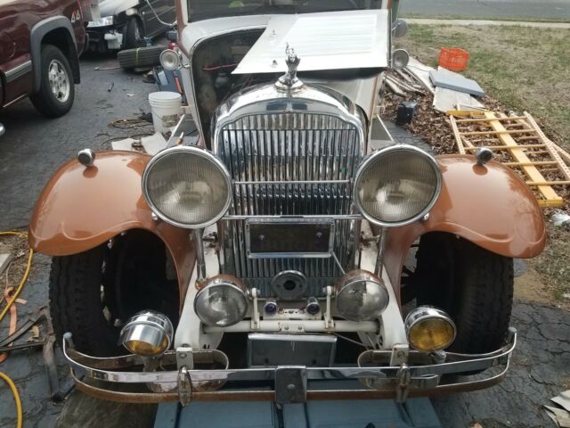 Buick Series 60 1931 image number 2