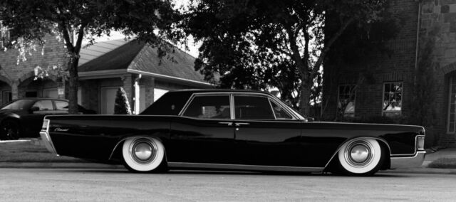 Lincoln Continental 1969 image number 0