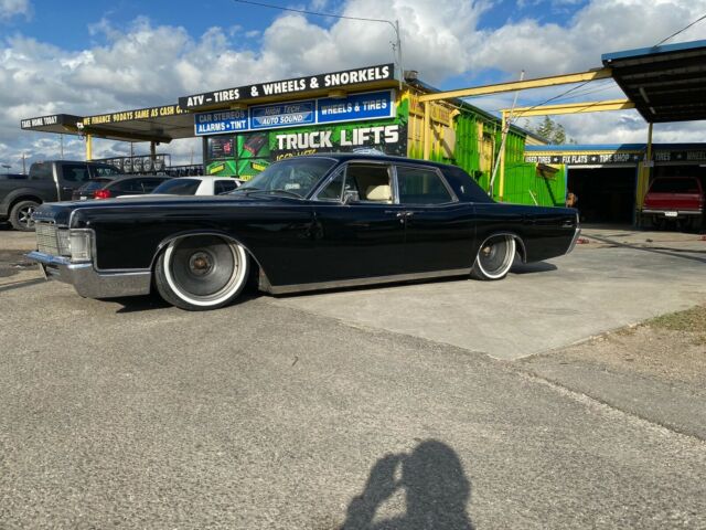 Lincoln Continental 1969 image number 1