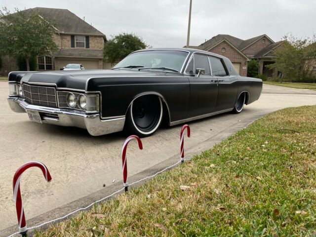 Lincoln Continental 1969 image number 18