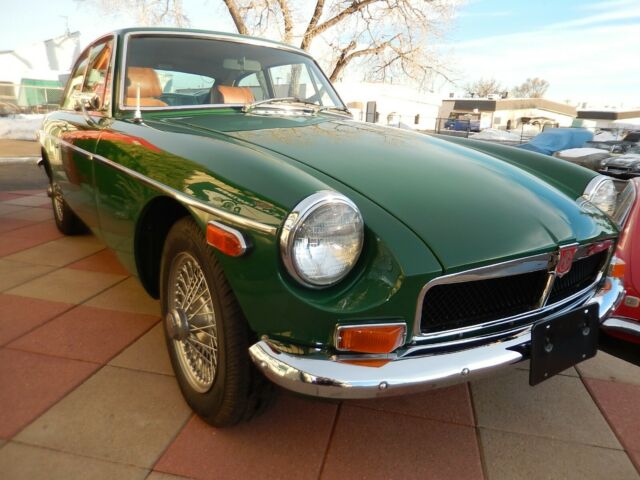 MG MGB 1973 image number 10