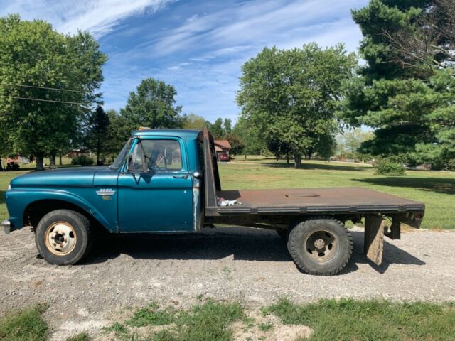 Ford F-350 1966 image number 1