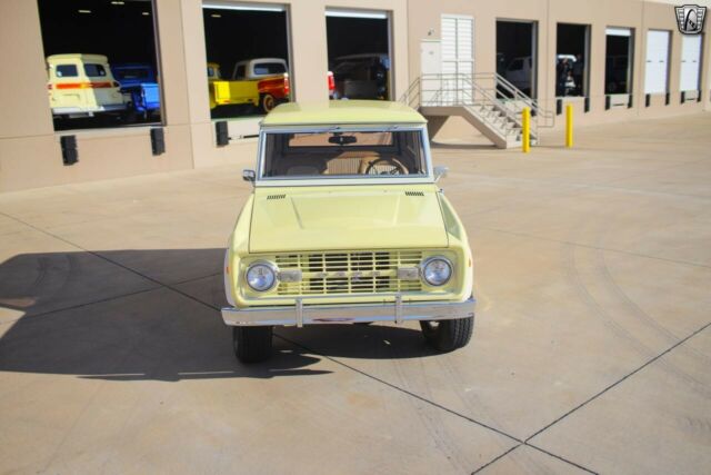 Ford Bronco 1974 image number 21