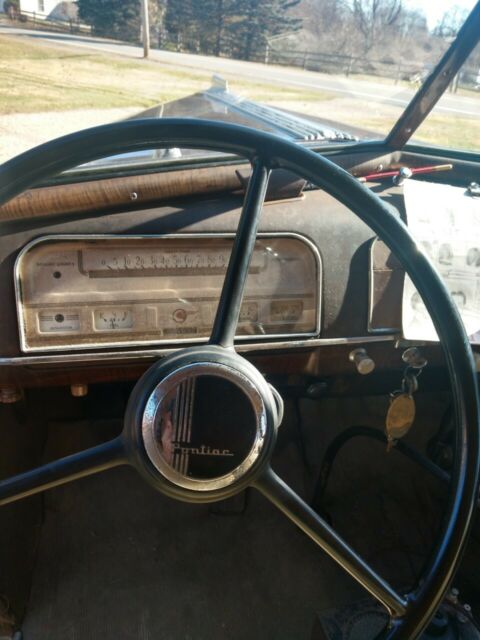 Pontiac Silver Streak 1937 image number 35