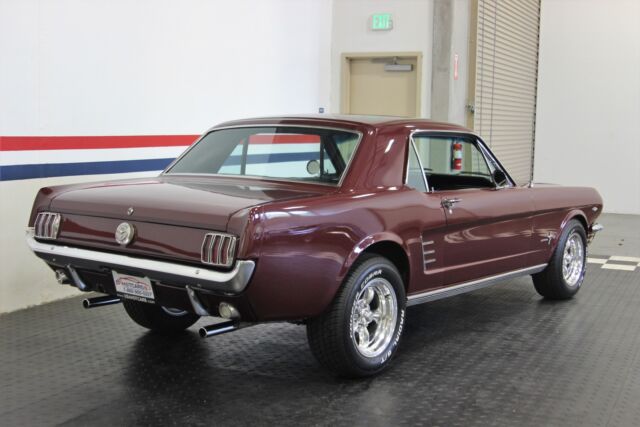 Ford Mustang 1966 image number 28