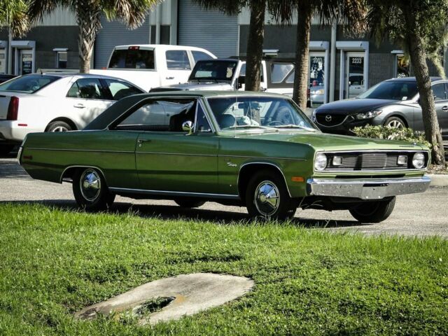 Plymouth Valiant Scamp 1972 image number 10