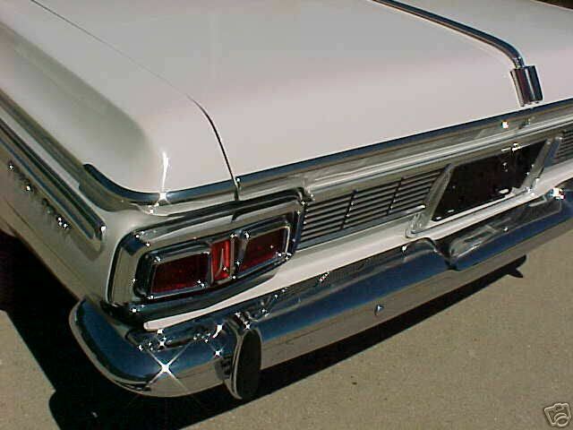 Plymouth Fury 1964 image number 18