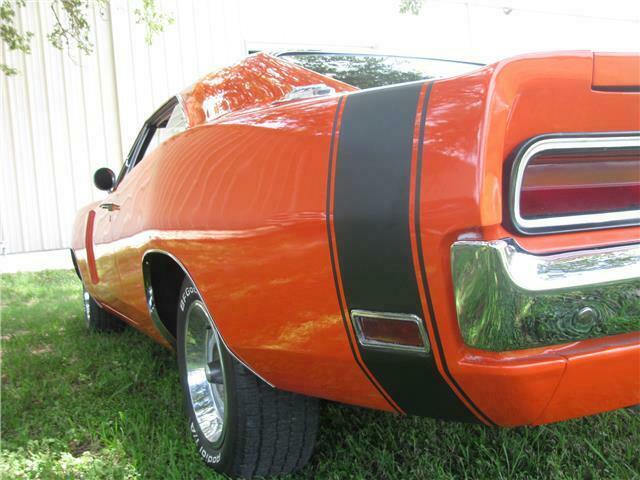 Dodge Charger 1970 image number 4