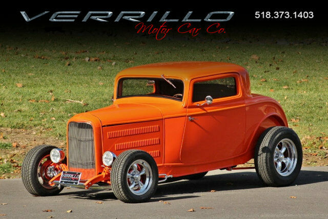 Ford Coupe 1932 image number 0