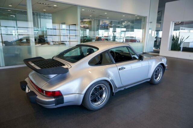 Porsche 911 1979 image number 10