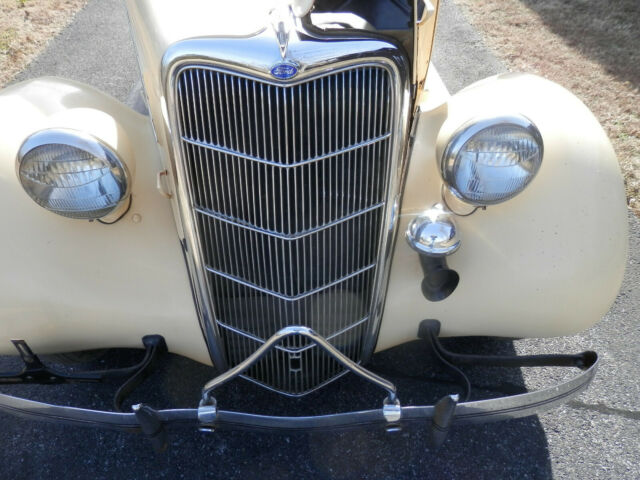 Ford 5 WINDOW COUPE 1935 image number 18