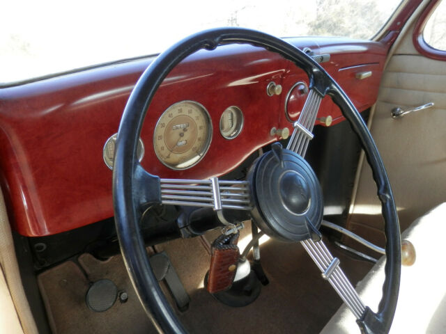 Ford 5 WINDOW COUPE 1935 image number 6