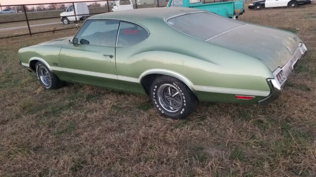 Oldsmobile Cutlass 1972 image number 28