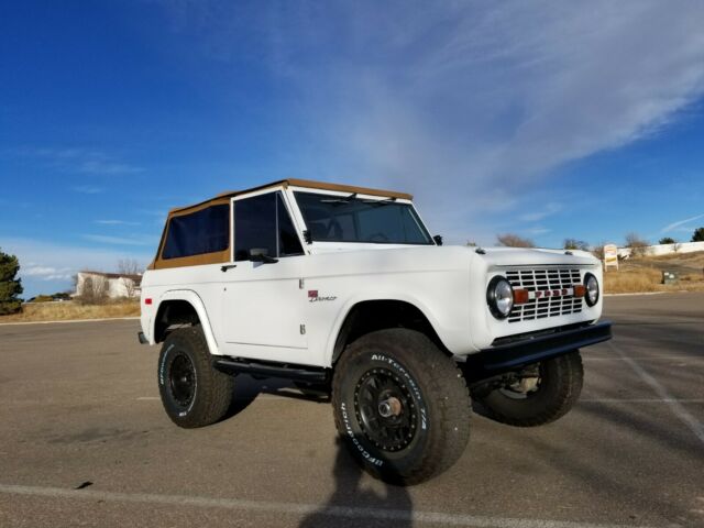 Ford Bronco 1976 image number 2