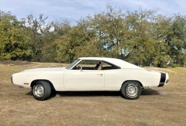 Dodge Charger 1970 image number 0