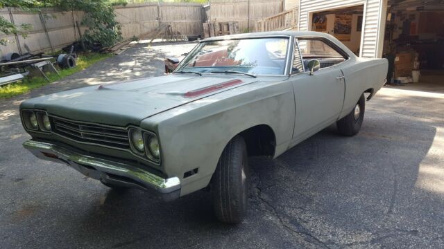 Plymouth Road Runner 1969 image number 1