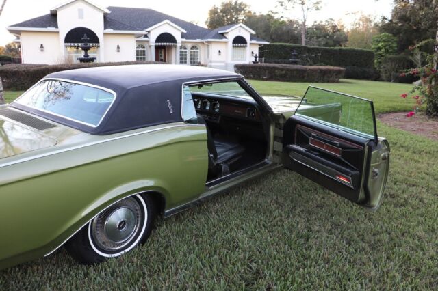 Lincoln Continental 1970 image number 14