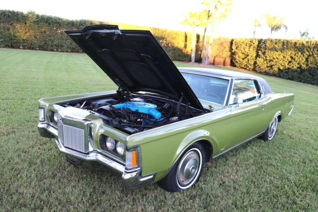 Lincoln Continental 1970 image number 18