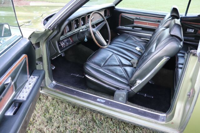 Lincoln Continental 1970 image number 36