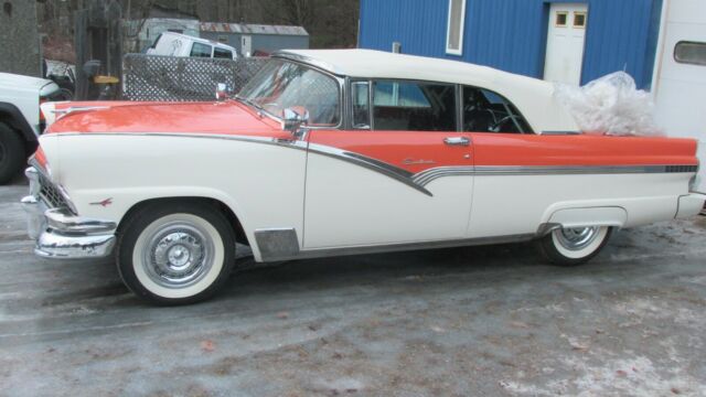 Ford Fairlane 1956 image number 2