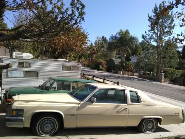 Cadillac DeVille 1979 image number 11