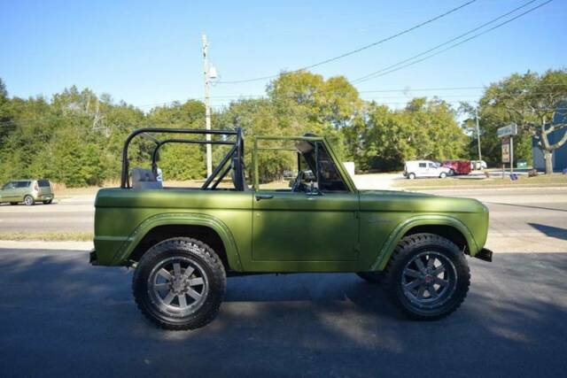 Ford Bronco 1969 image number 21