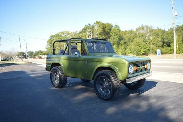 Ford Bronco 1969 image number 7