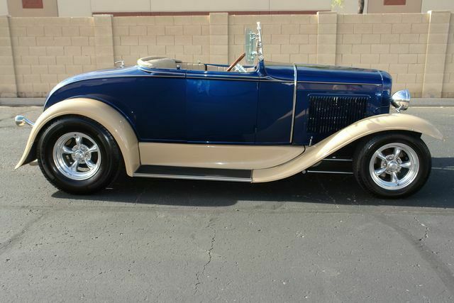 Ford Roadster 1930 image number 1