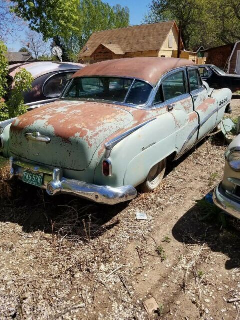 Buick Roadmaster 1952 image number 3