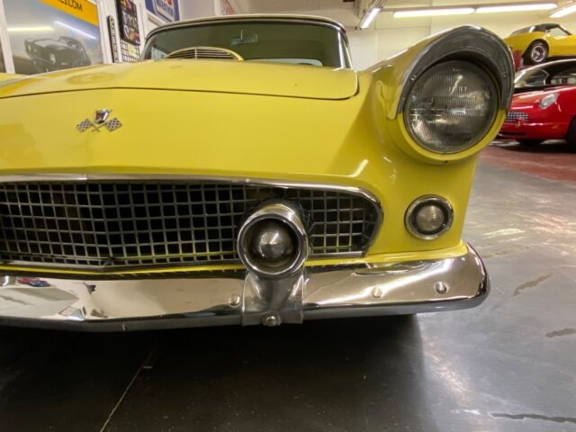 Ford Thunderbird 1955 image number 39