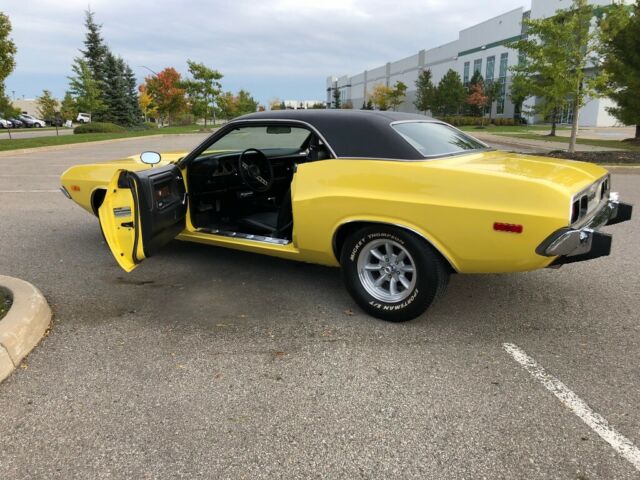 Dodge Challenger 1974 image number 14